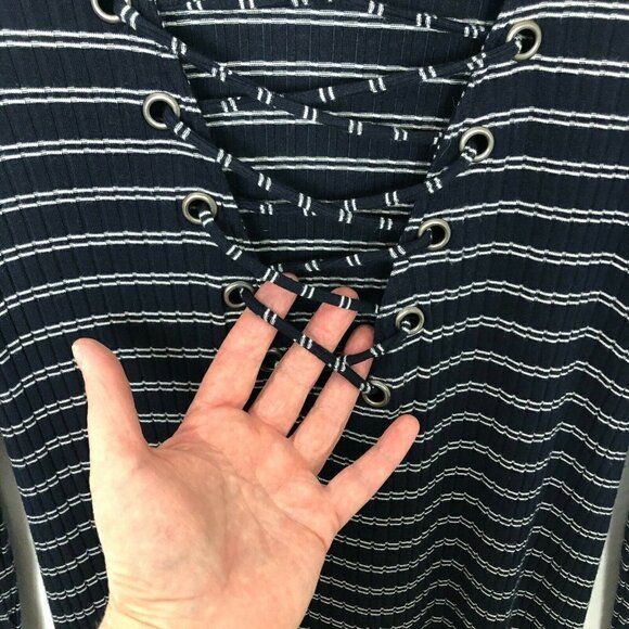 AE AMERICAN EAGLE Lace Up Dress - Dark Academia - Picture 7 of 10